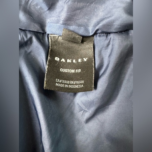 Oakley Blue Jacket - Picture 4 of 10